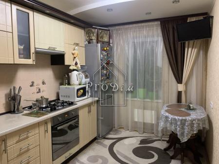 Продам 1-кімнатну квартиру