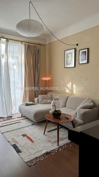 Продам 3-кімнатну квартиру