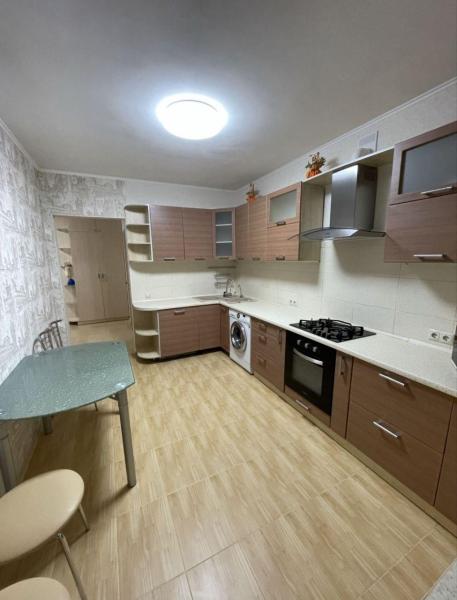 Продам 2-комнатную квартиру