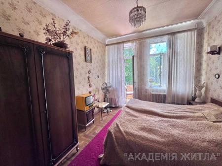 Продам 2-комнатную квартиру