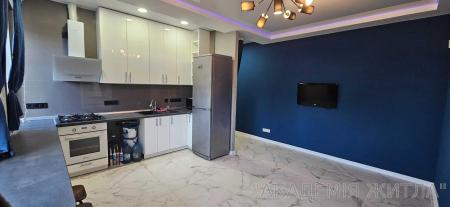 Продам 2-комнатную квартиру