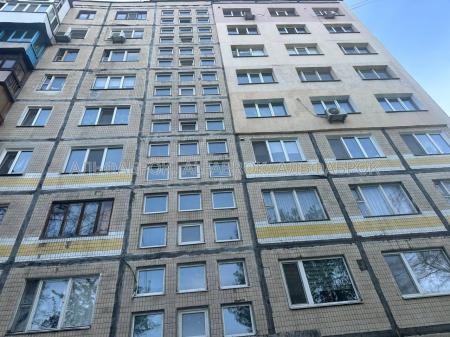 Продам 3-кімнатну квартиру