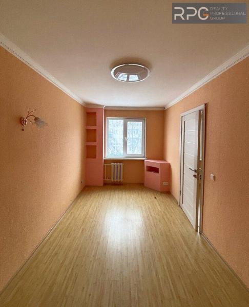 Продам 2-кімнатну квартиру