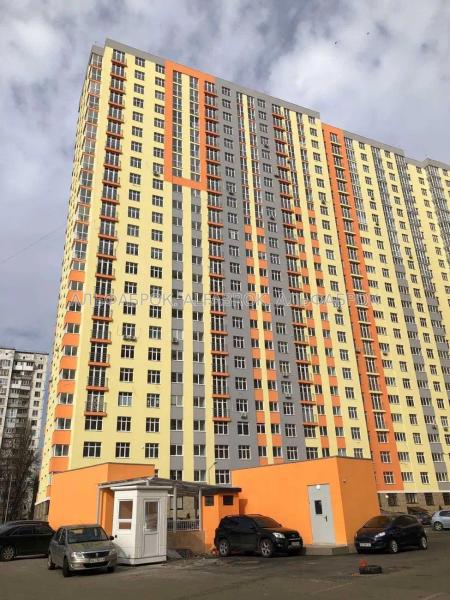 Продам квартиру-студію
