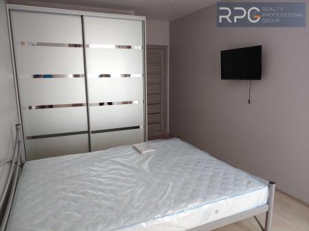 Продам 1-кімнатну квартиру в новобудові, ЖК&nbsp;Варшавський&nbsp;мікрорайон