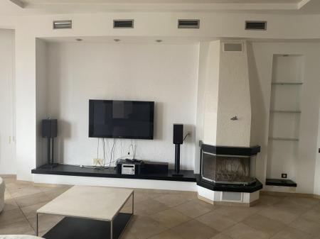 Продам 2-комнатную квартиру