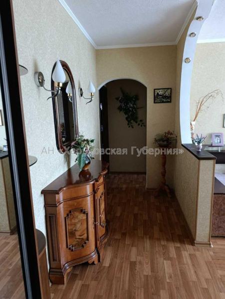 Продам 3-комнатную квартиру