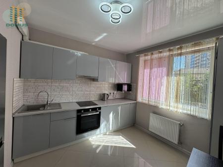 Продам 2-кімнатну квартиру, ЖК «Сорок друга перлина»