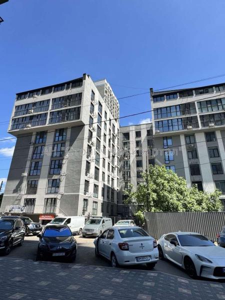 Продам квартиру-студию