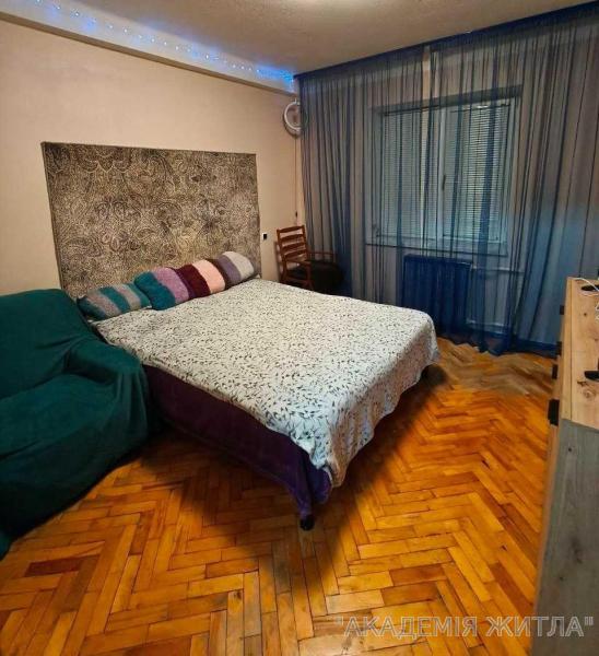 Продам 3-комнатную квартиру