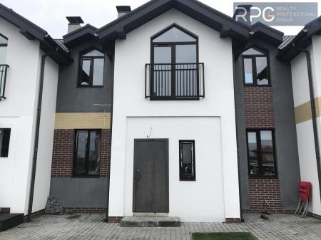 Продам 2-поверховий таунхаус