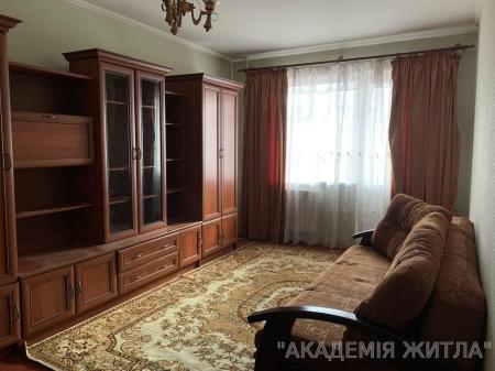 Продам 2-комнатную квартиру