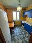 Продам 3-кімнатну квартиру, 70.80 м², радянський ремонт