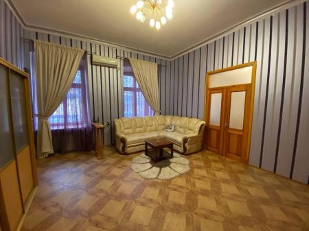 Продам 2-комнатную квартиру