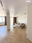 Продам 4-комнатную квартиру в новостройке, 138 м², авторский дизайн