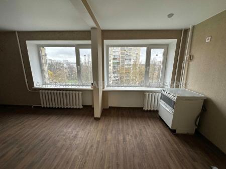Продам 2-комнатную квартиру