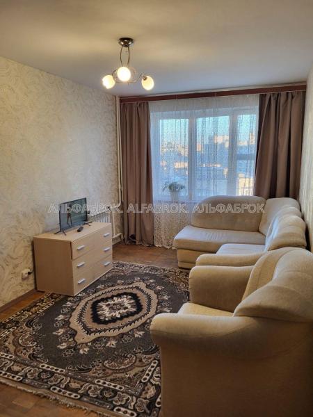 Продам 3-комнатную квартиру