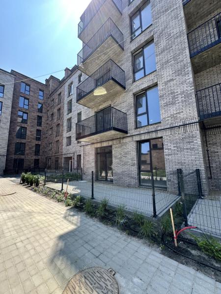 Продам 2-кімнатну квартиру в новобудові, ЖК Долішній