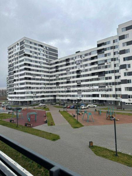 Продам 3-комнатную квартиру в новостройке, ЖК «Пролисок»