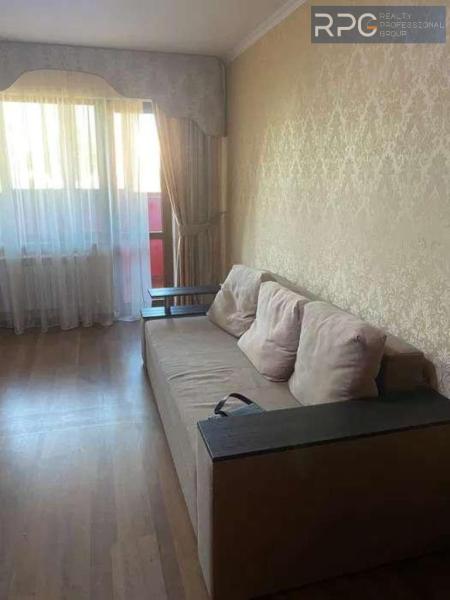 Продам 2-кімнатну квартиру