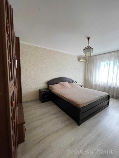 Продам 2-комнатную квартиру в новостройке