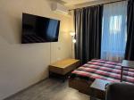 Продам 1-кімнатну квартиру, 32.10 м², косметичний ремонт