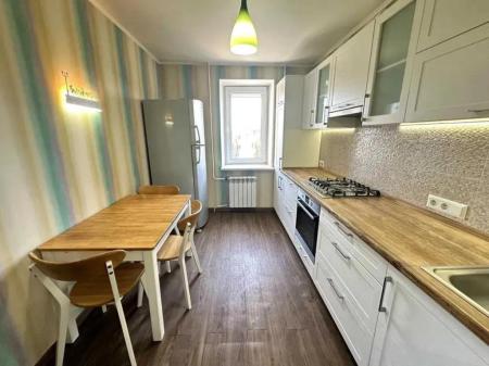 Продам 3-комнатную квартиру