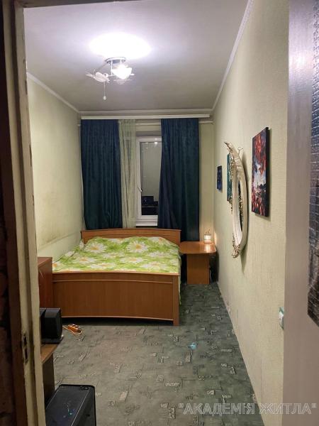 Продам 3-комнатную квартиру