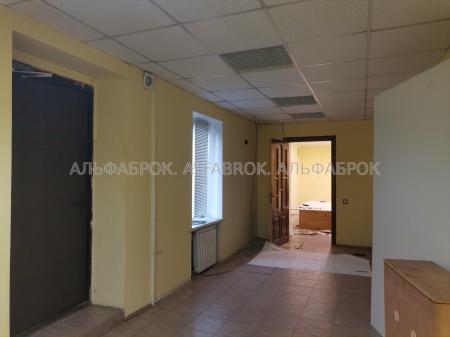 Продам офис в многоквартирном доме