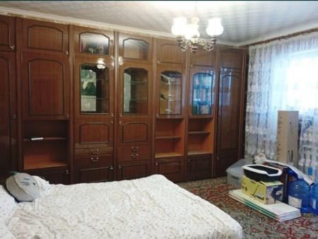 Продам 2-комнатную квартиру