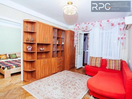 Продам 2-кімнатну квартиру