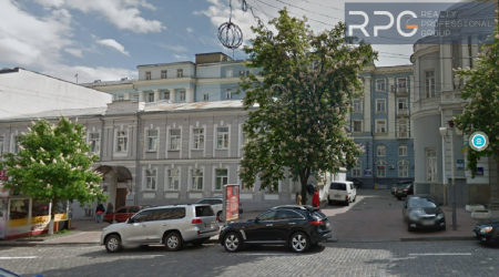 Продам офіс у багатоквартирному будинку
