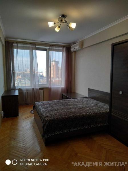 Продам 2-комнатную квартиру