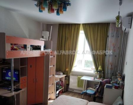 Продам 2-кімнатну квартиру, ЖК&nbsp;Чайка