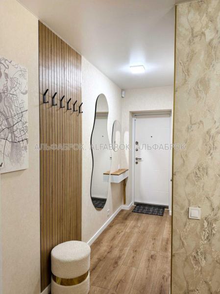 Продам 3-кімнатну квартиру