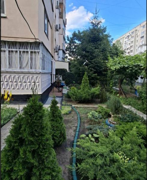 Продам 3-кімнатну квартиру
