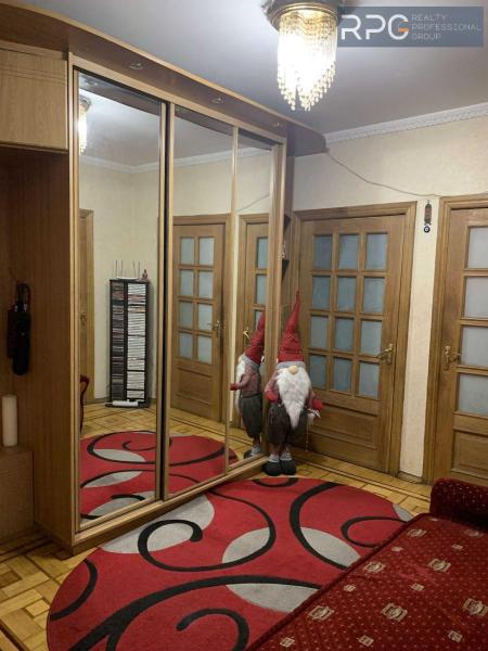 Продам 3-кімнатну квартиру