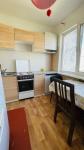 Продам 3-кімнатну квартиру, 75.80 м², частковий ремонт