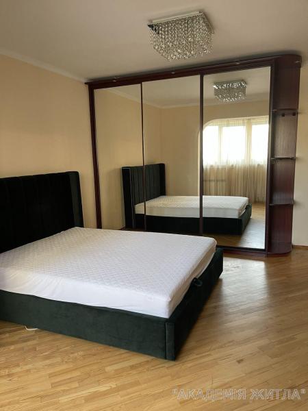 Продам 2-комнатную квартиру