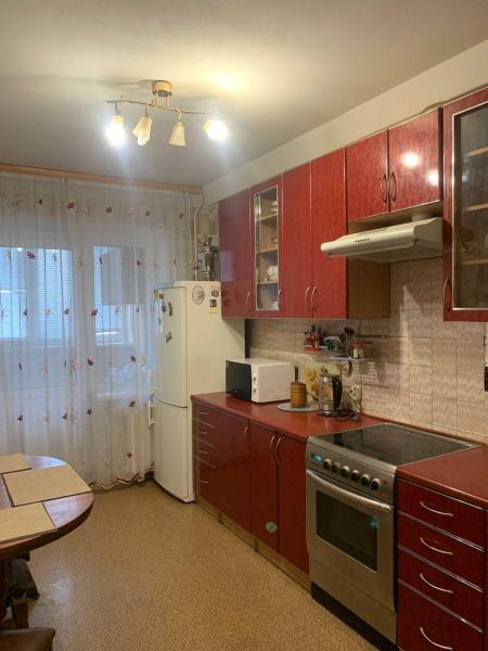 Продам 3-комнатную квартиру