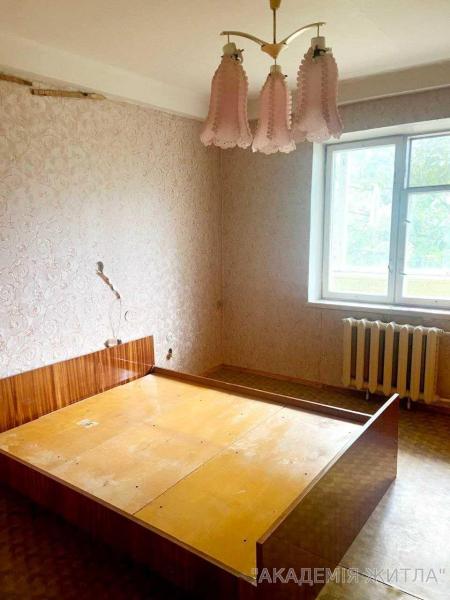 Продам 2-комнатную квартиру