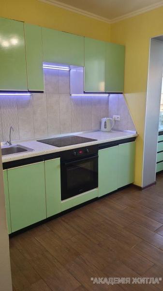 Продам 2-комнатную квартиру в новостройке