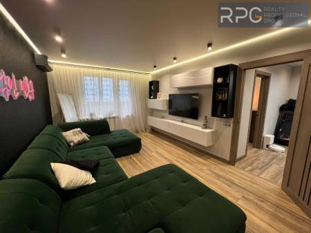 Продам 2-кімнатну квартиру, ЖК Navigator