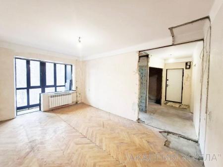 Продам 3-комнатную квартиру