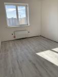 Продам 2-кімнатну квартиру, 65 м², частковий ремонт