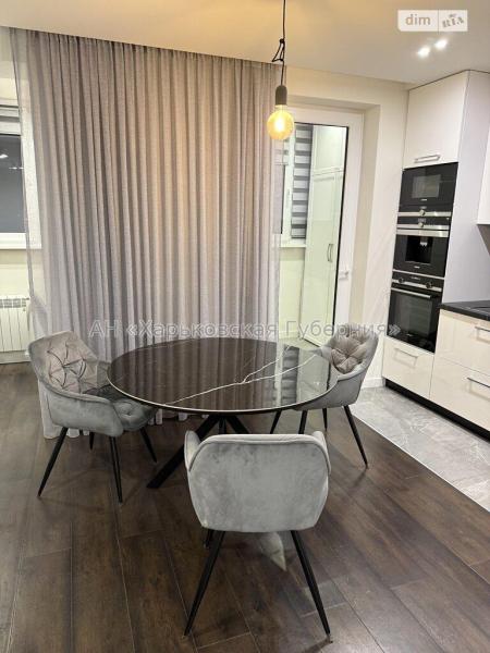 Продам 2-комнатную квартиру в новостройке