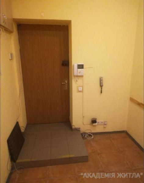 Продам 3-комнатную квартиру
