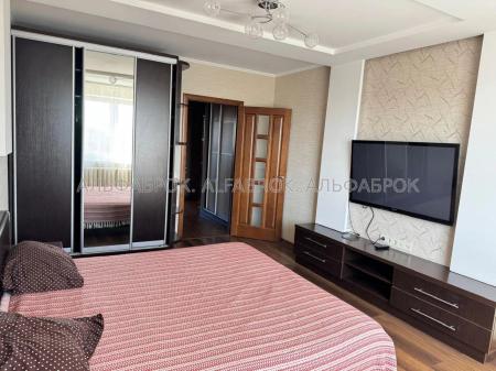 Продам 2-комнатную квартиру