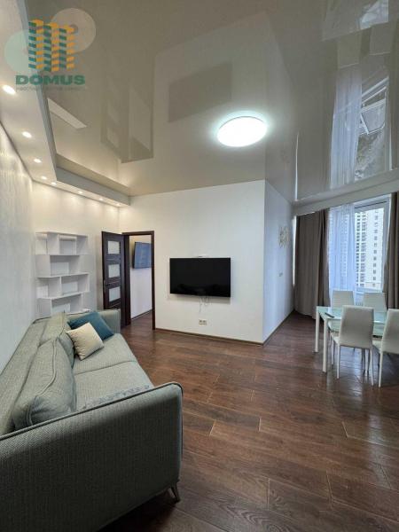 Продам квартиру-студію, ЖК «Пальміра»