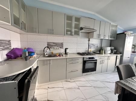 Продам 2-кімнатну квартиру в новобудові